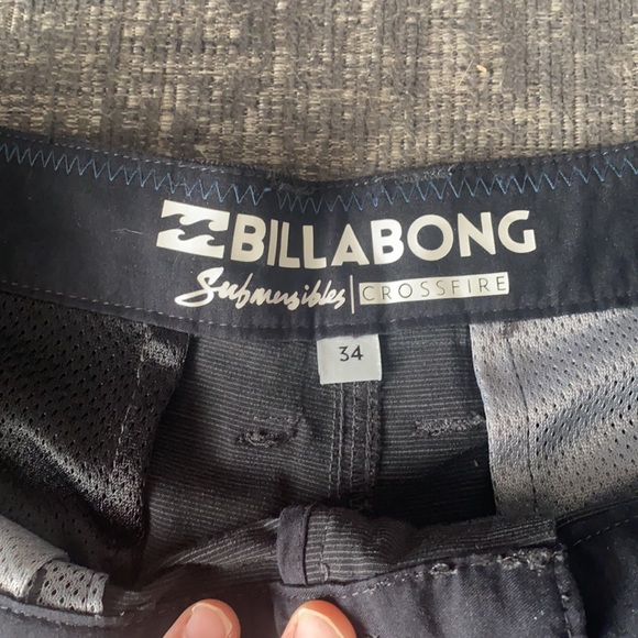 Billabong shorts - Picture 2 of 2